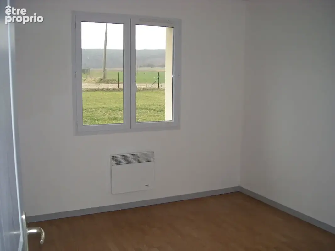 Maison louée Romilly Sur Andelle - photo 3