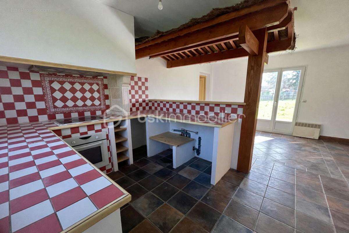 Maison à SAINT-DENIS-DE-PILE