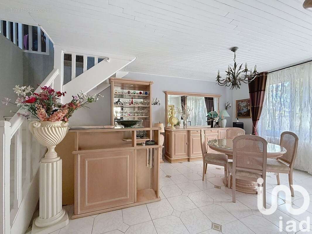 Photo 8 - Maison à QUINCY-SOUS-SENART