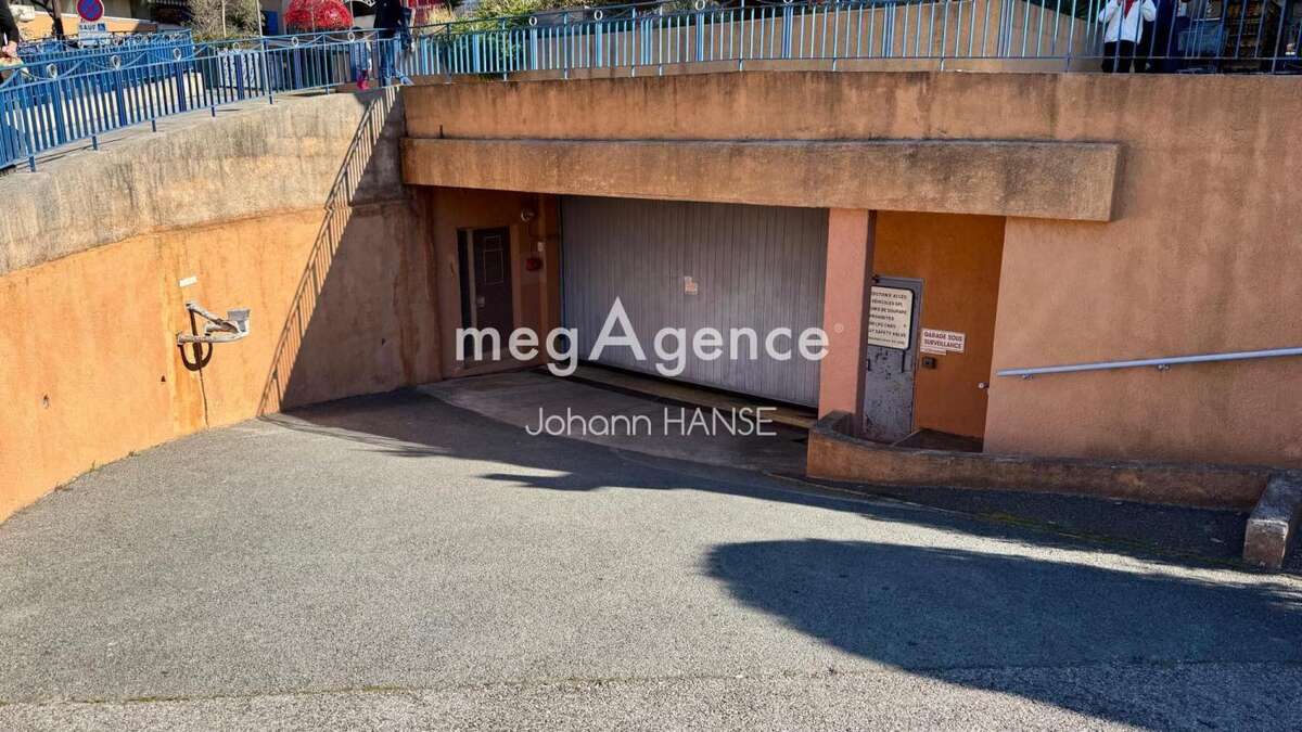 Appartement à LA CROIX-VALMER