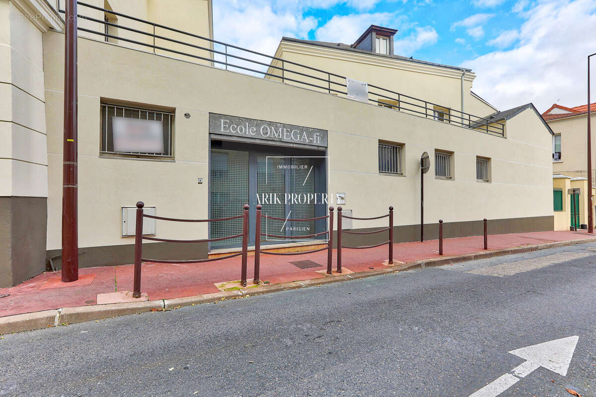 Appartement à CHARENTON-LE-PONT