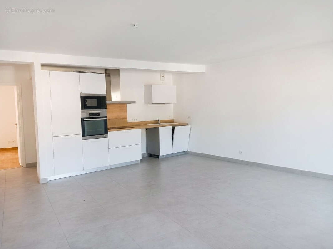 Appartement idéalement situé à proximité du port de Bonifacio - photo 8