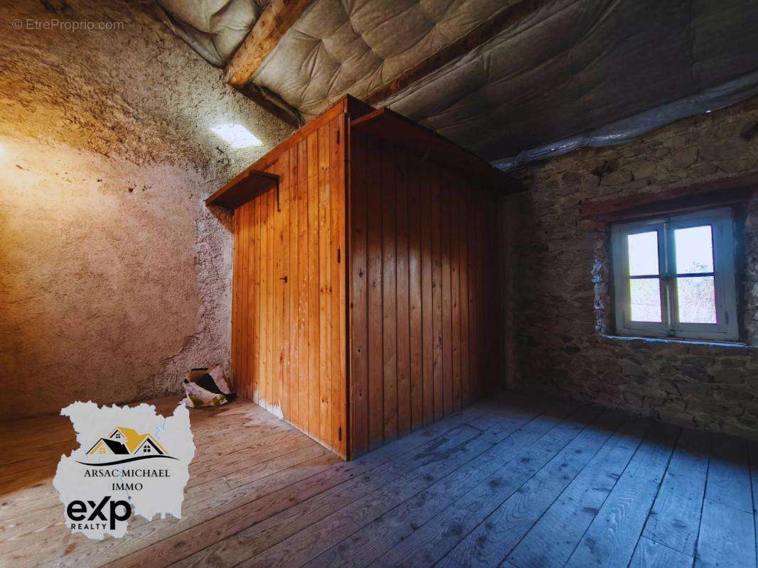 Maison à SAINT-GERMAIN-L&#039;HERM