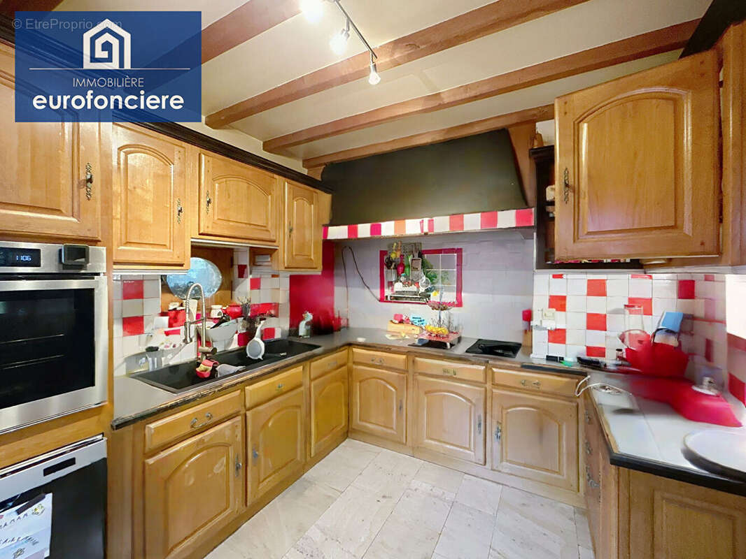 Maison à VITRY-LE-CROISE