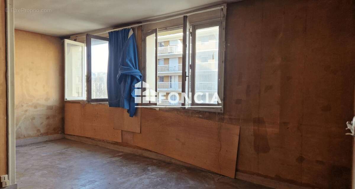 Appartement à PARIS-12E