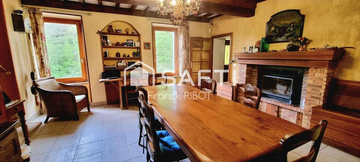 Photo 9 - Maison à AVALLON