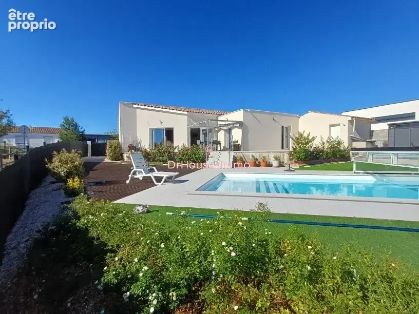 Maison 4 pièces 98 m² à vendre à Saint-Thibery (34630) - photo 2