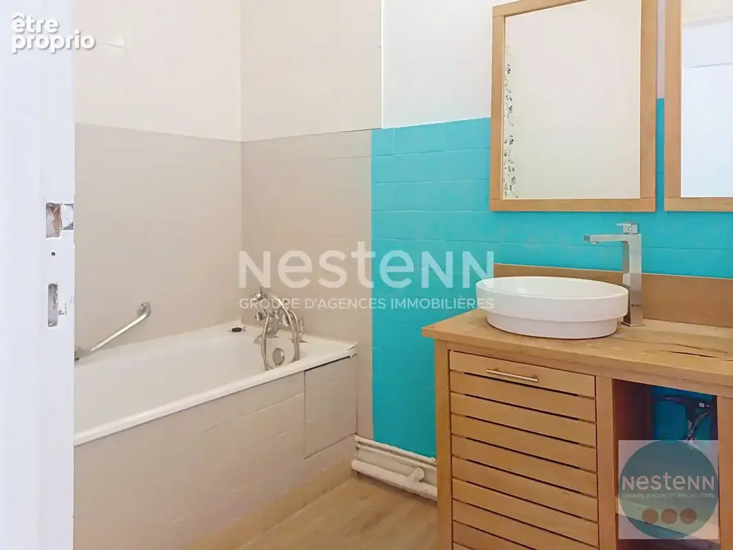Blois - Quartier administratif - Bel appartement T3 avec balcon - 4ème étage avec ascenseur - photo 12