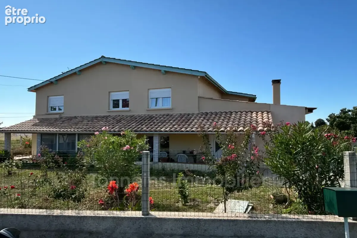 Maison 7 pièces 210 m² à vendre à Tonneins (47400) - photo 1