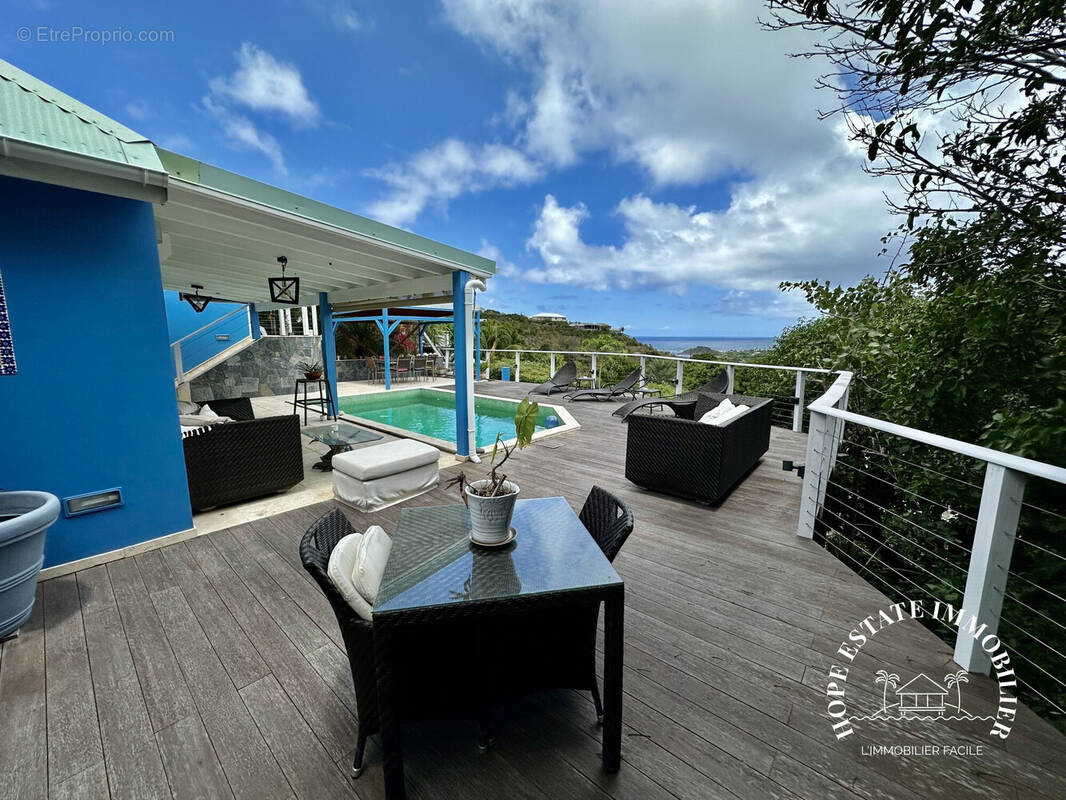 Maison à CAPESTERRE-BELLE-EAU