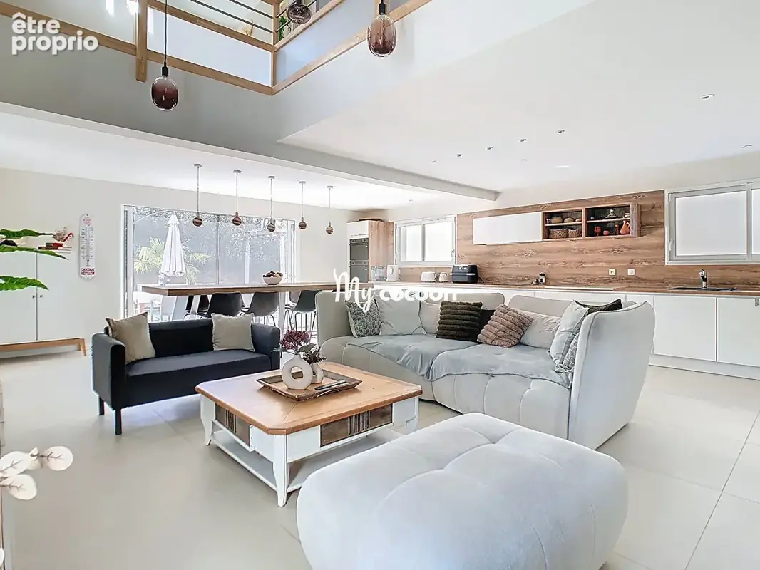 Maison - T5 - 145 m² - photo 5