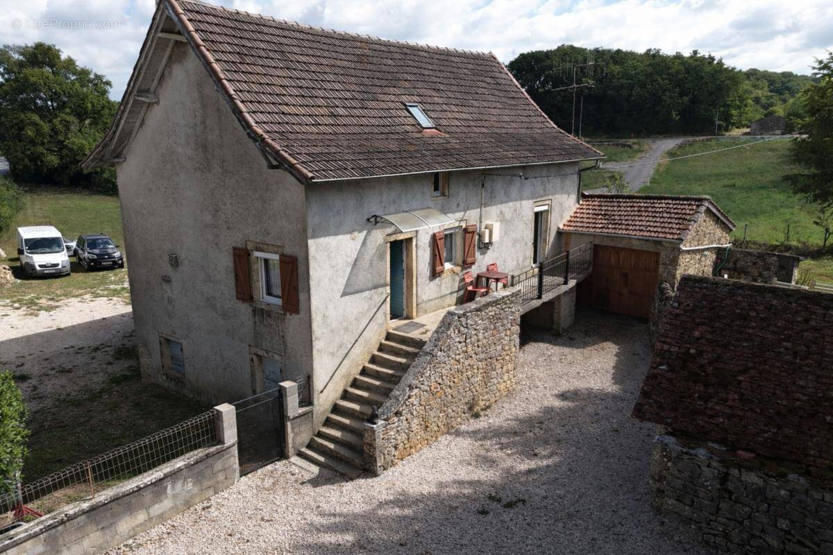 Maison à VILLEFRANCHE-DE-ROUERGUE