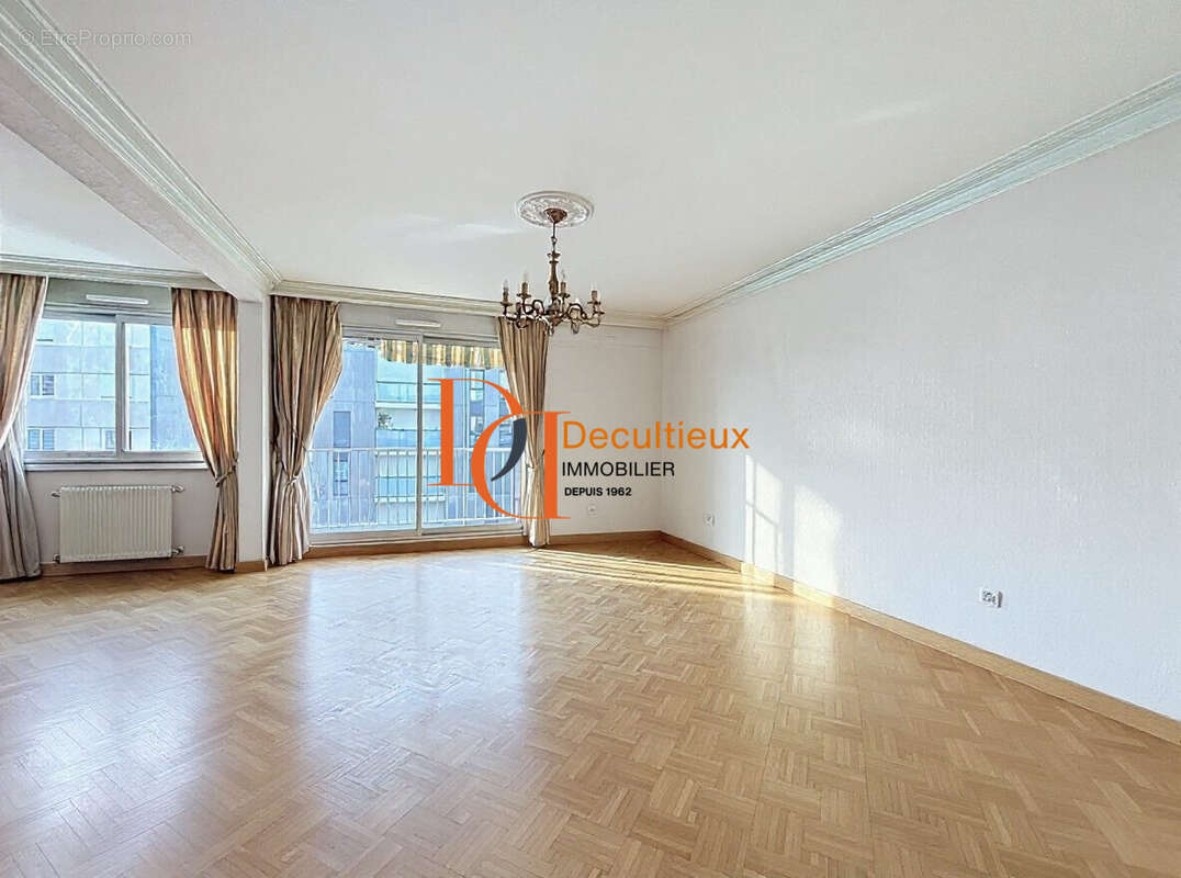 Appartement à VILLEURBANNE