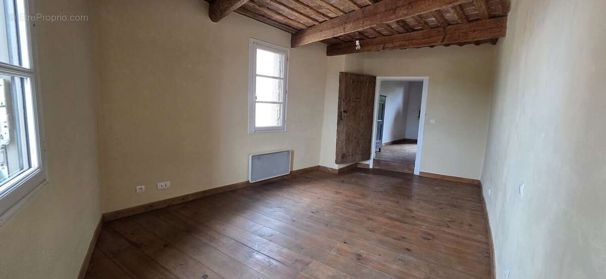 Maison à SAINT-QUENTIN-LA-POTERIE