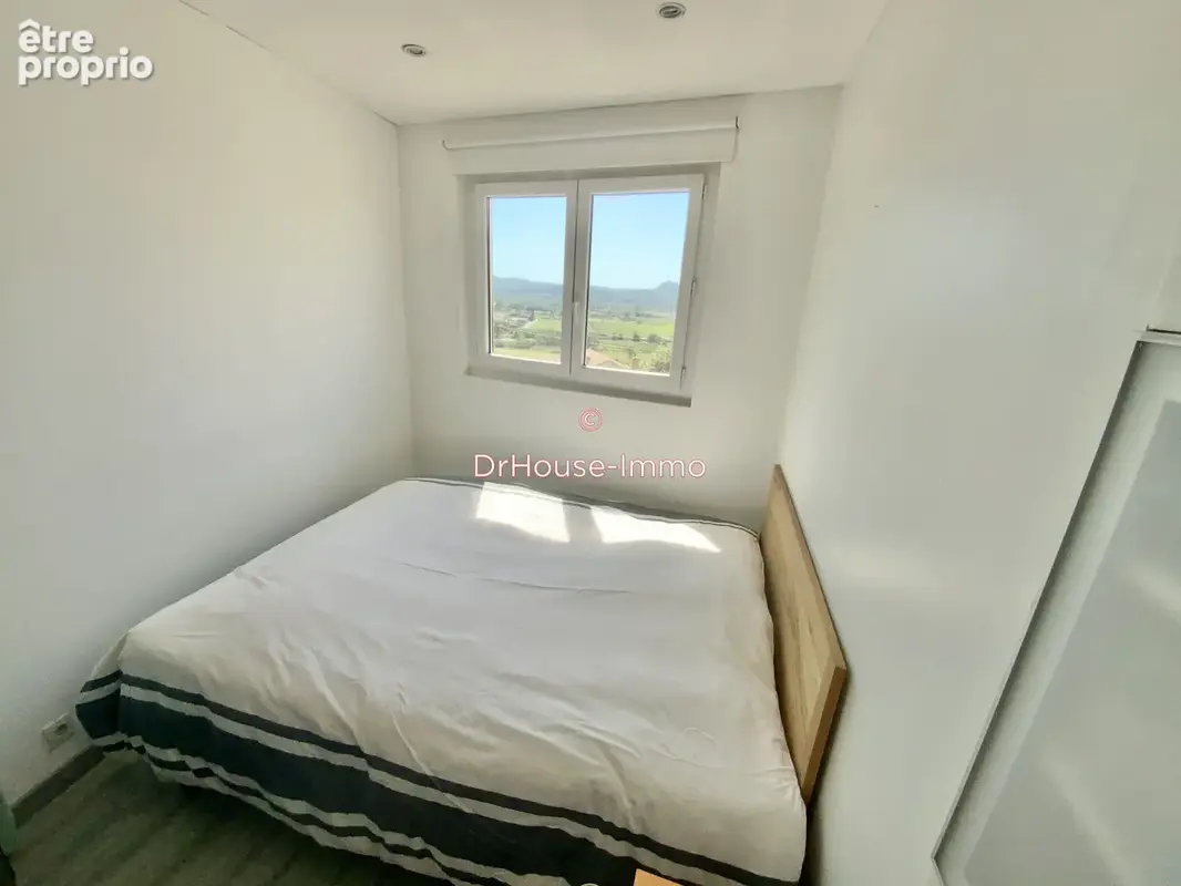 Maison 90 m² à Cadenet  - photo 8