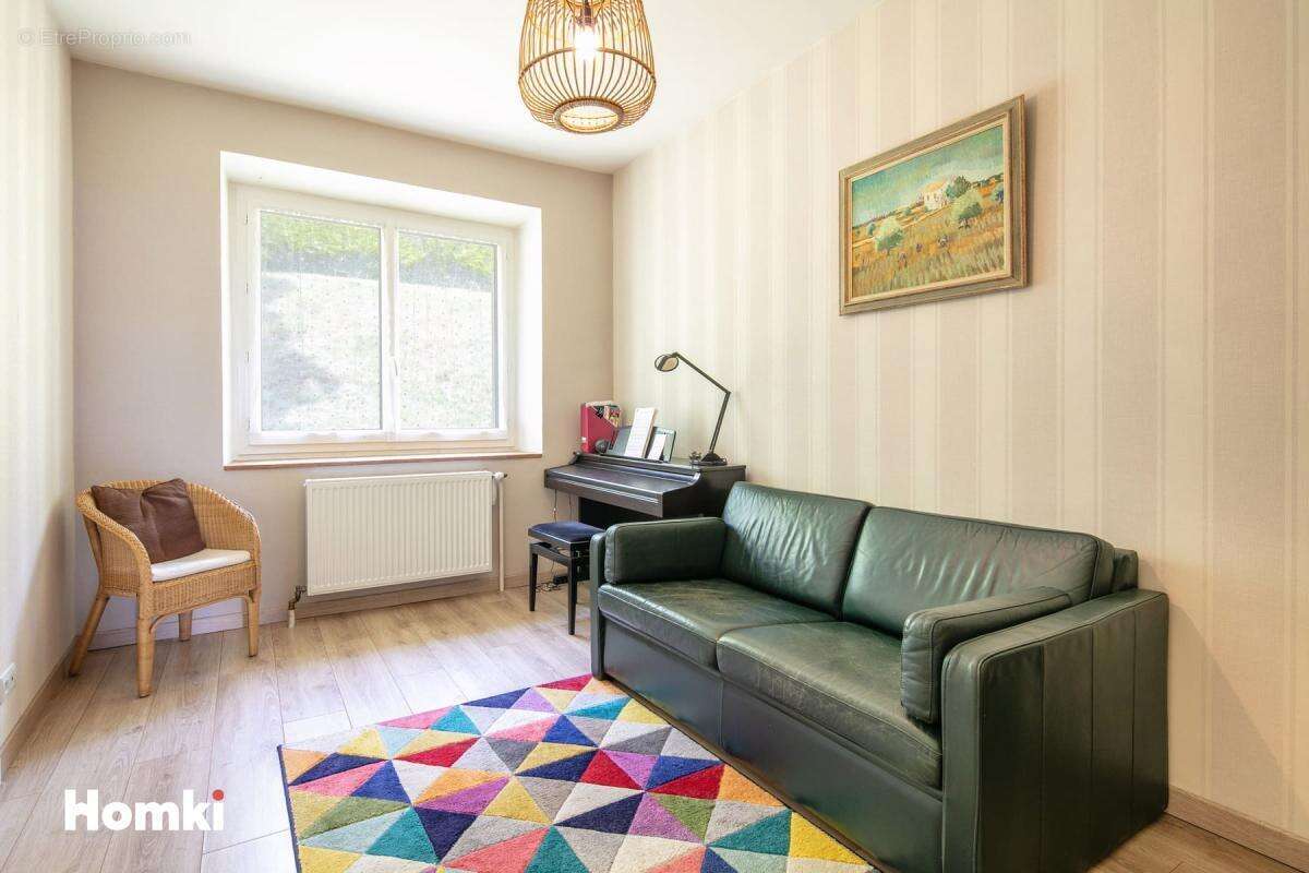 Maison/Villa T8 de 212 m² à Seyssinet-Pariset 38170 - photo 14