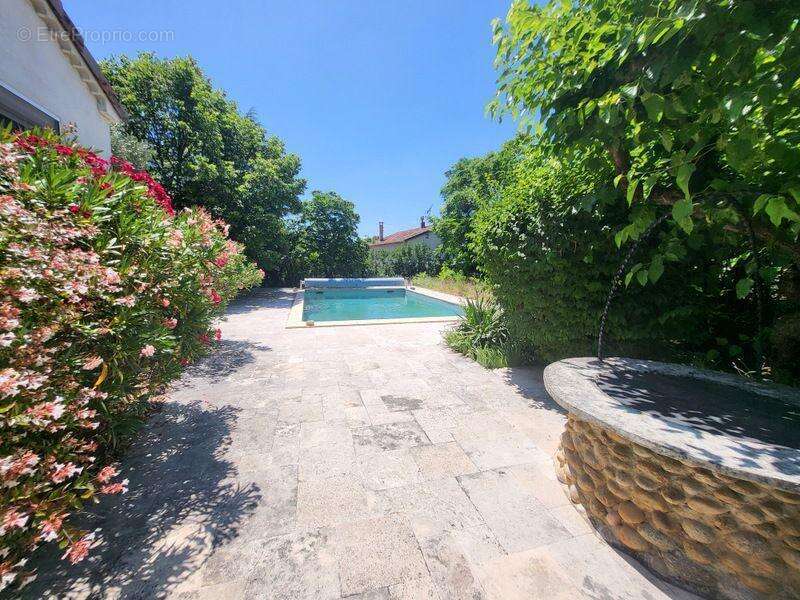 Maison à SAINT-AMBROIX