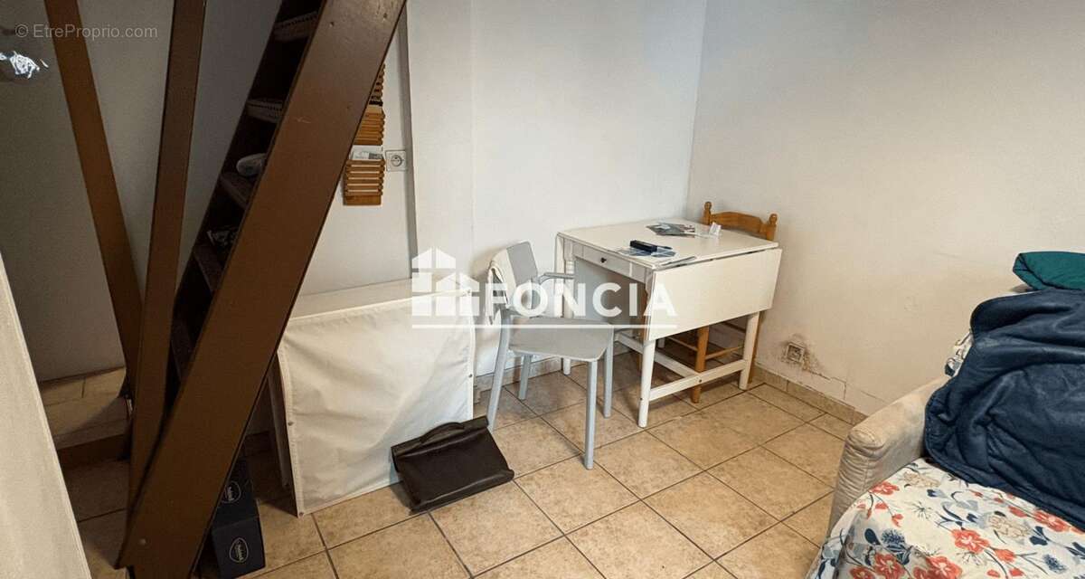 Appartement à AUBERVILLIERS
