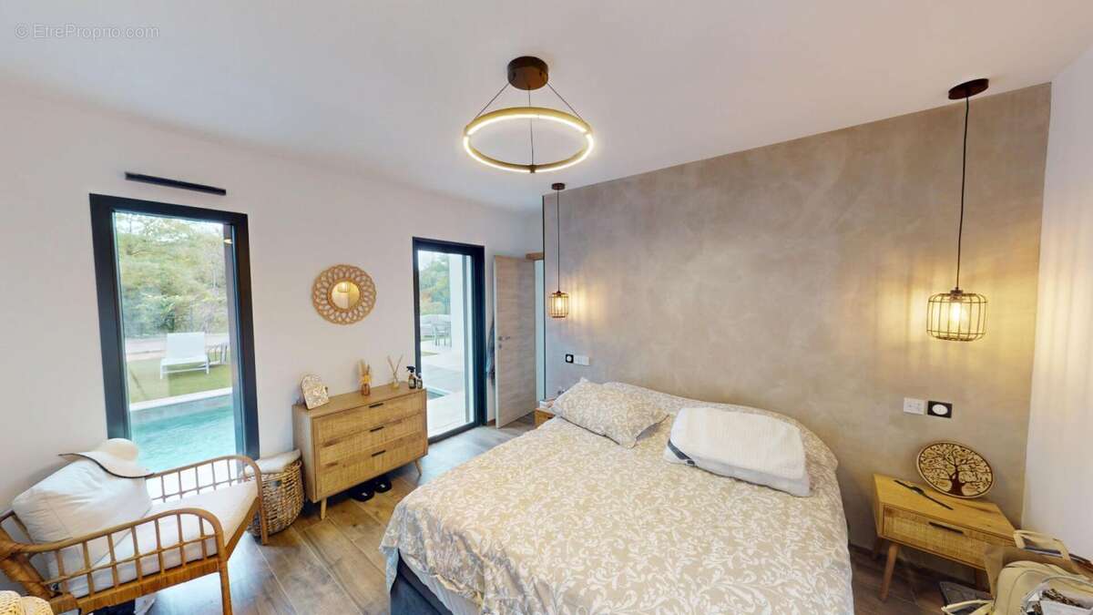 Maison à LA MOTTE
