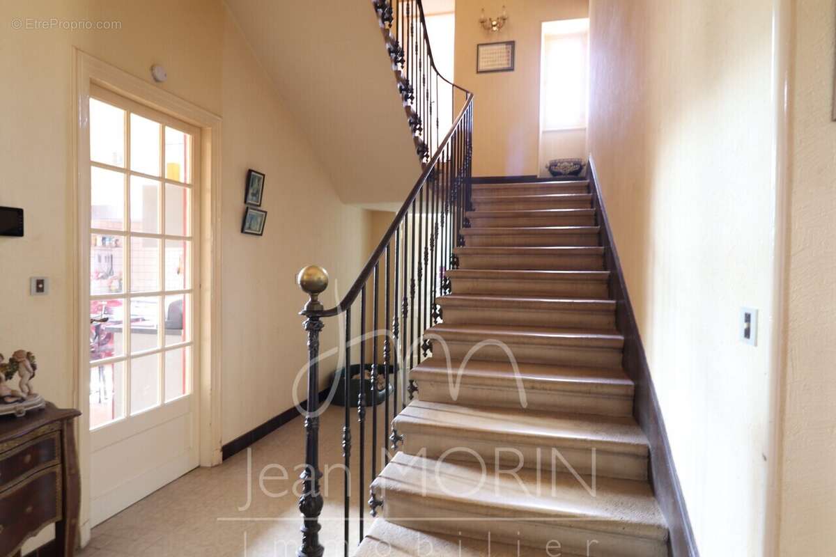 Maison à TOURNON-SUR-RHONE