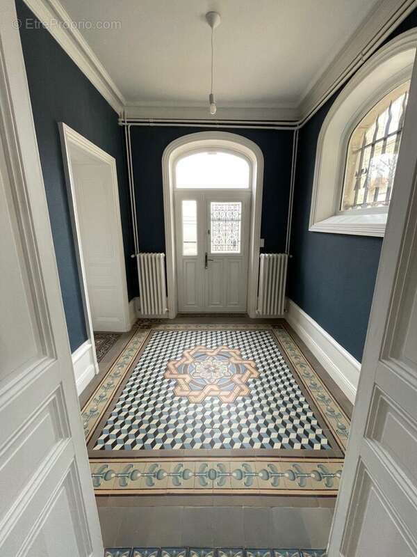 Maison à SAINT-DIDIER-SUR-CHALARONNE