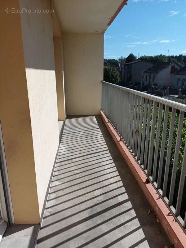 Appartement à MONTCEAU-LES-MINES