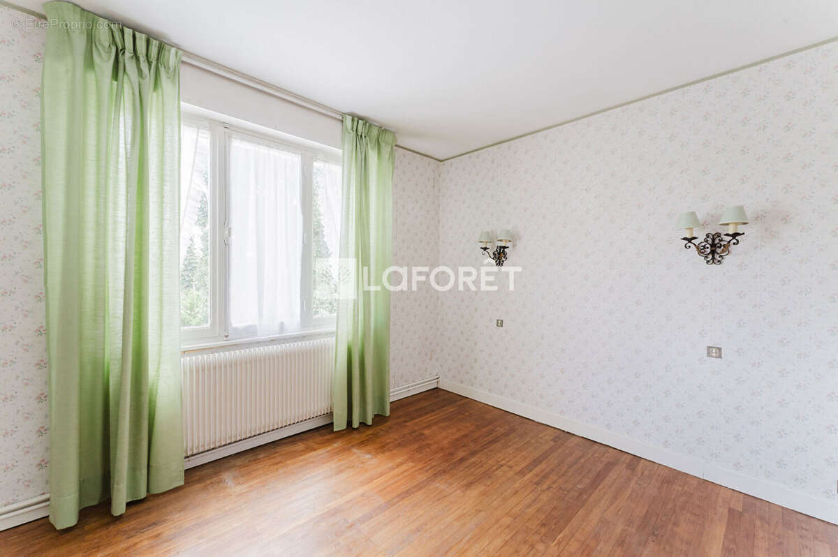 Maison à ROOST-WARENDIN