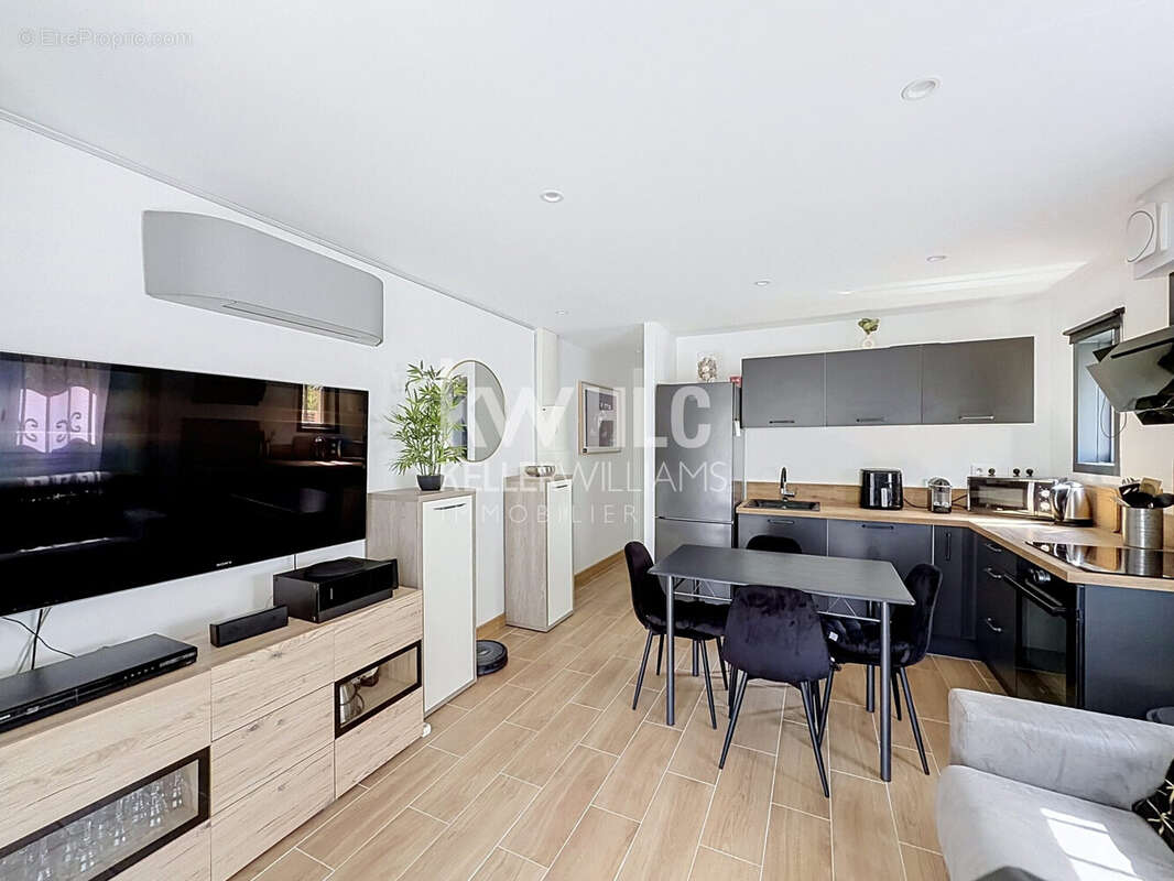 Appartement 33 m² à Frejus  - photo 7