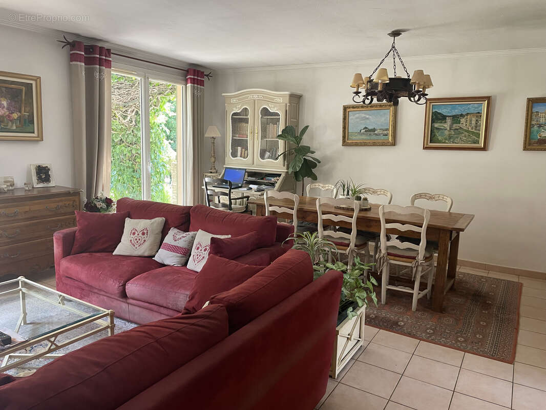 Maison à SERANON