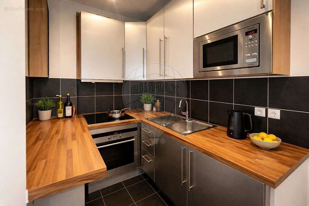 Appartement à PARIS-11E