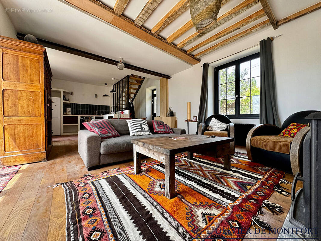 Maison à MONTFORT-L'AMAURY