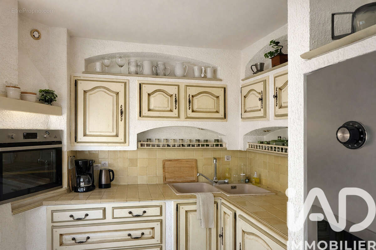 Photo 8 - Maison à SAINT-MAXIMIN-LA-SAINTE-BAUME