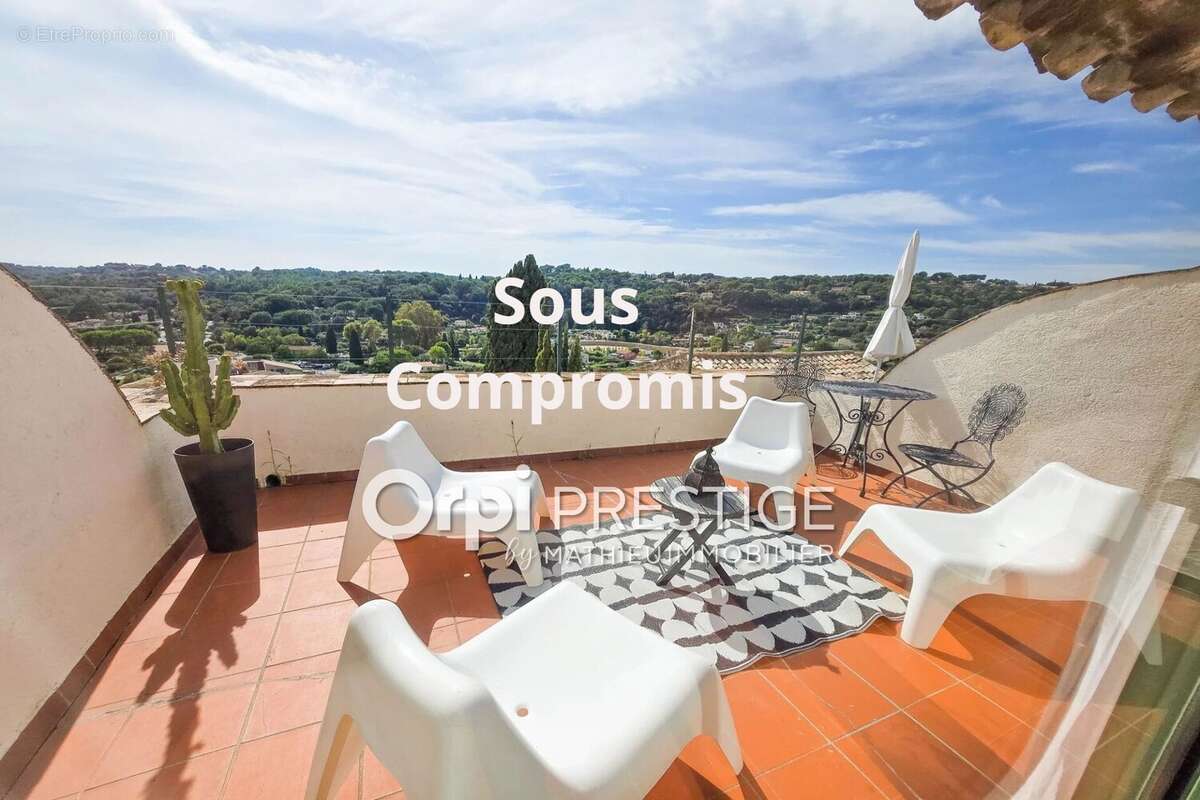 Maison à BIOT