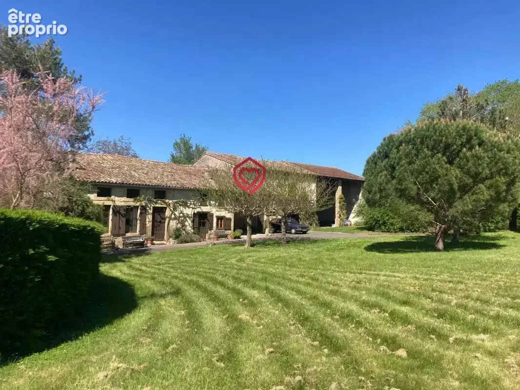 Maison de campagne avec piscine et dépendances - photo 20