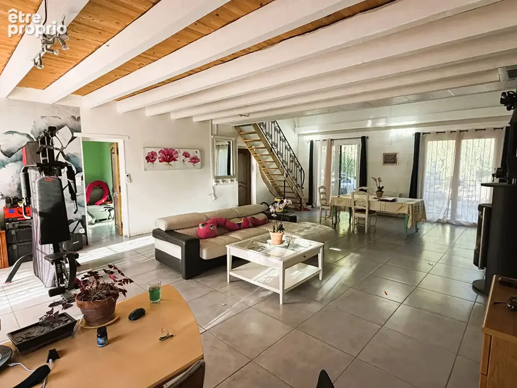 Vente villa 5 pièces avec jardin 13490 JOUQUES - photo 6