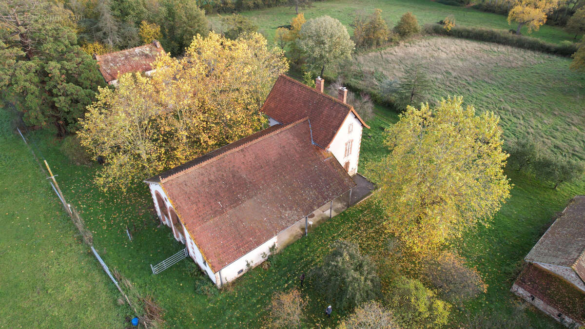 Maison à LA CHAPELAUDE