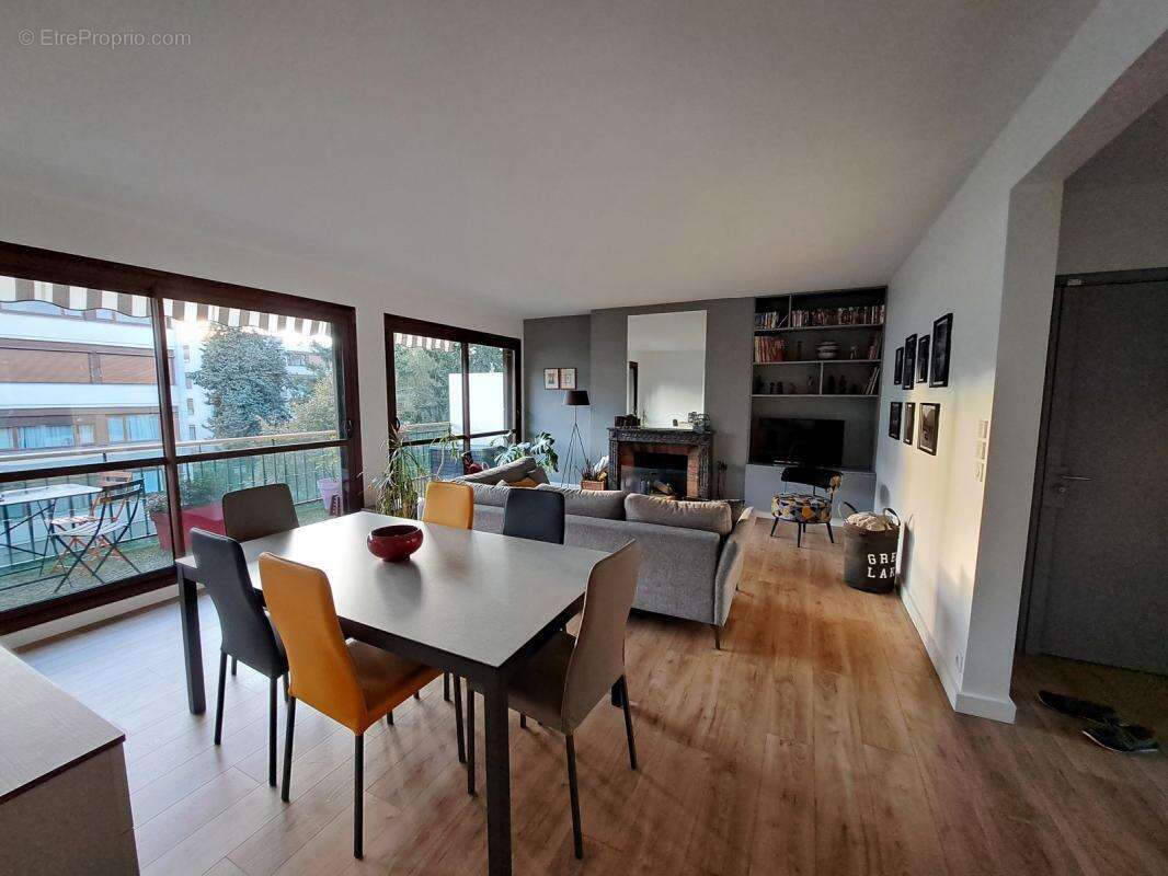 Appartement à NOISY-LE-ROI