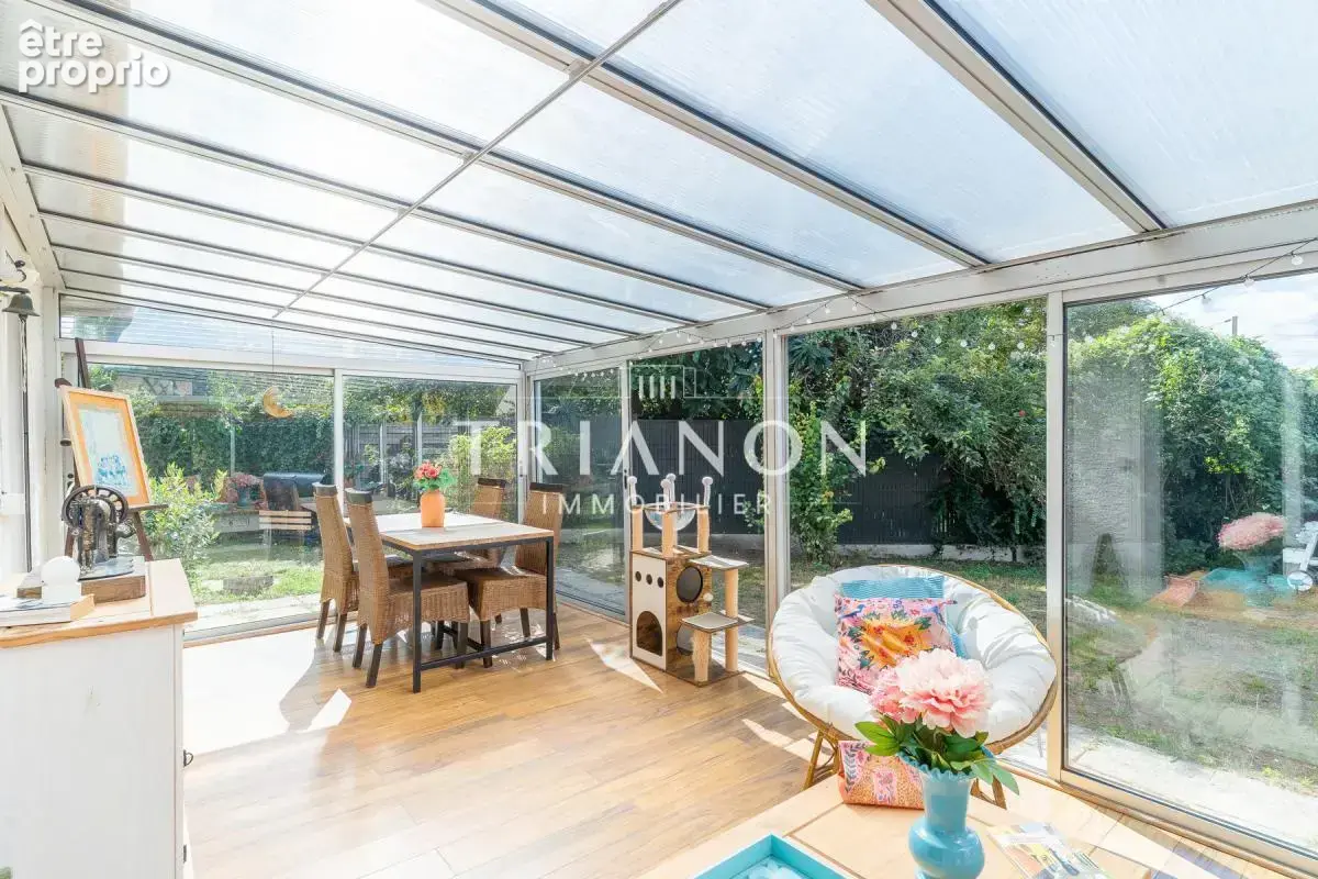 Maison familiale de 4 chambres avec véranda et jardin sans vis-à-vis — Quartier recherché - photo 7