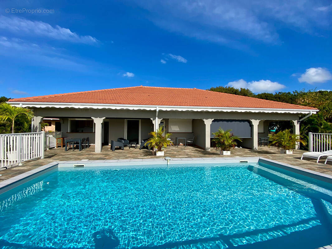 Appartement à SAINTE-ANNE