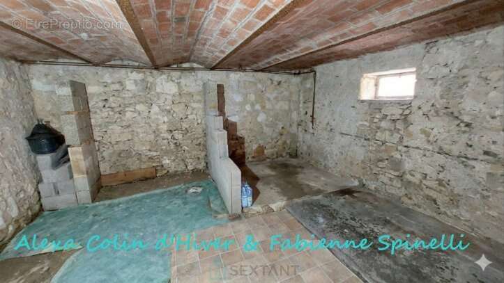 Maison à CHAVONNE