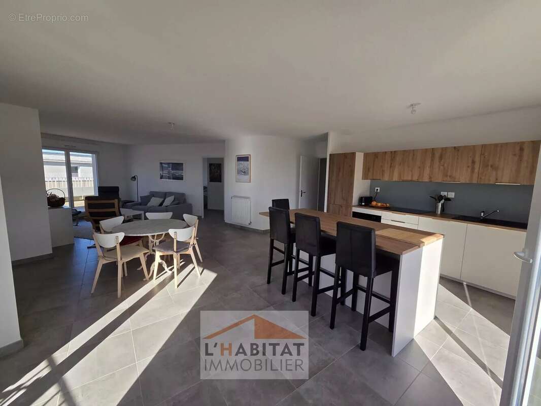 Appartement à CUGNAUX