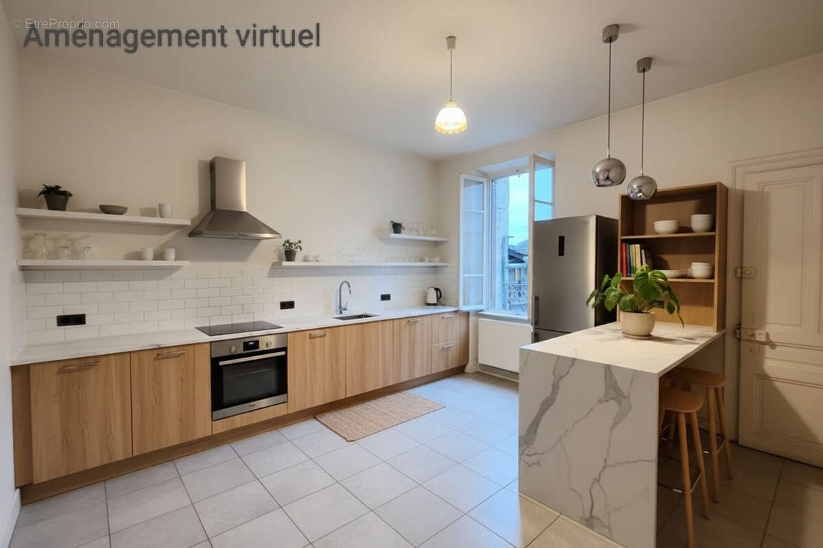 Maison à SAINT-CLAIR-DE-LA-TOUR