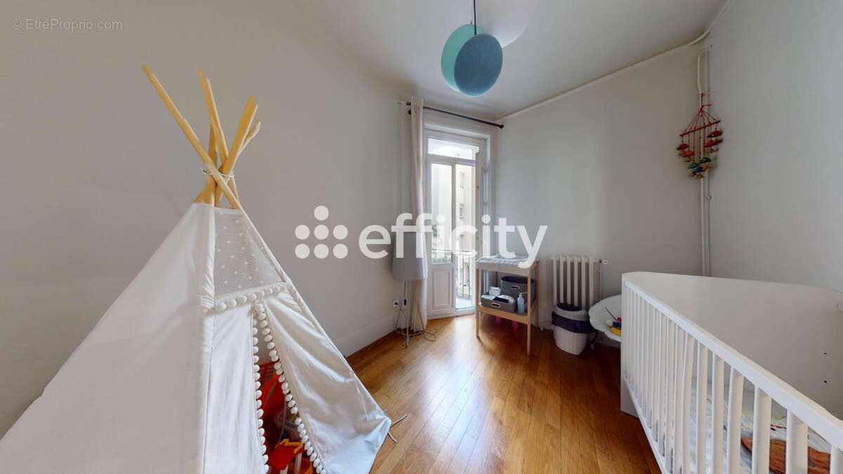 Appartement à LYON-6E