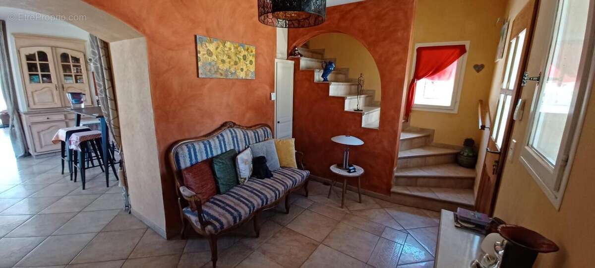 Maison à BUIS-LES-BARONNIES