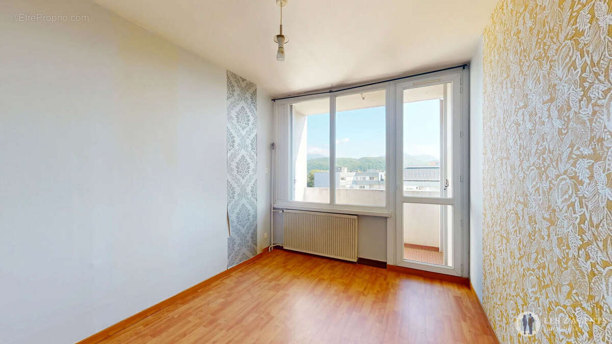 Appartement à ECHIROLLES