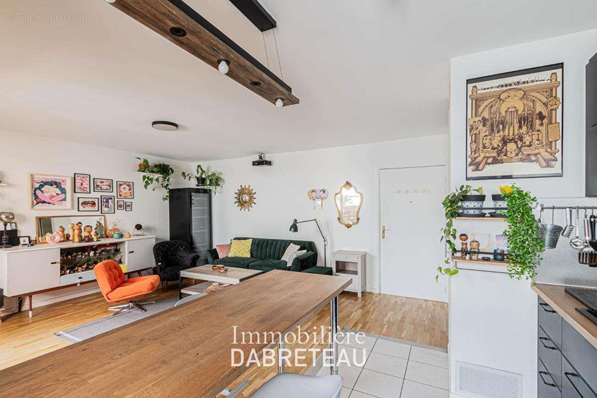 Appartement à VILLEURBANNE