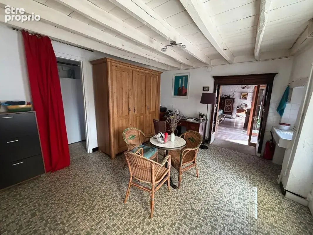 Très jolie longère rénovée dans un secteur calme et vert de la commune de Saint Eloi - photo 10
