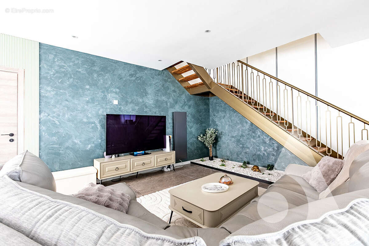 Maison à PONT-SAINTE-MAXENCE