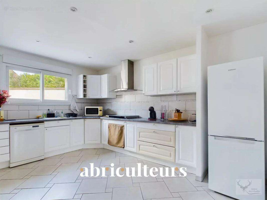 Maison à BETHISY-SAINT-MARTIN