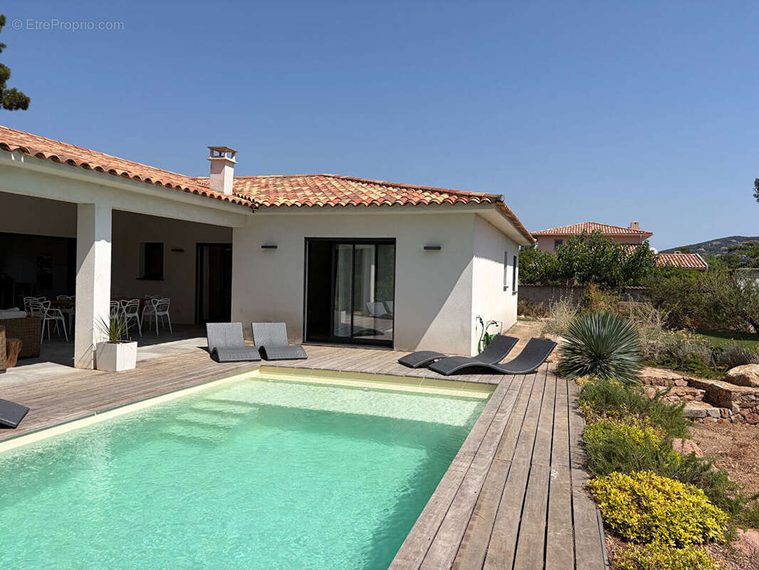 Villa contemporaine d'exception - Centre de Porto-Vecchio - photo 20